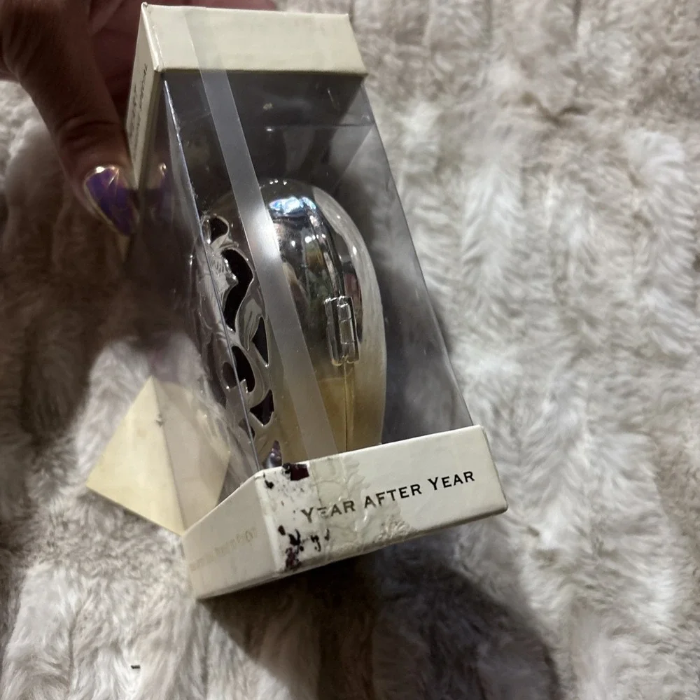 Lenox Wedding Promises Friendship Giving Heart Heart Silverplated Ornament NIB